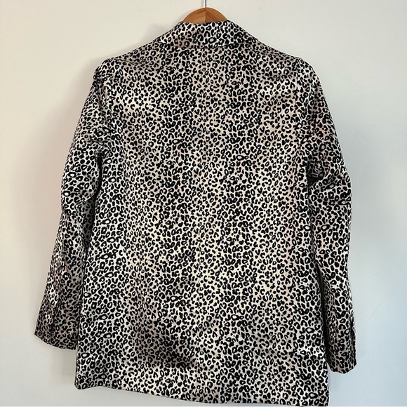 Nine West Leopard print silk like blazer Size: XS - Picture 3 of 5